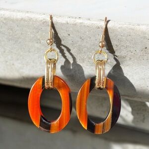 ✨New! Elegant Gold and Black Hoop Earrings